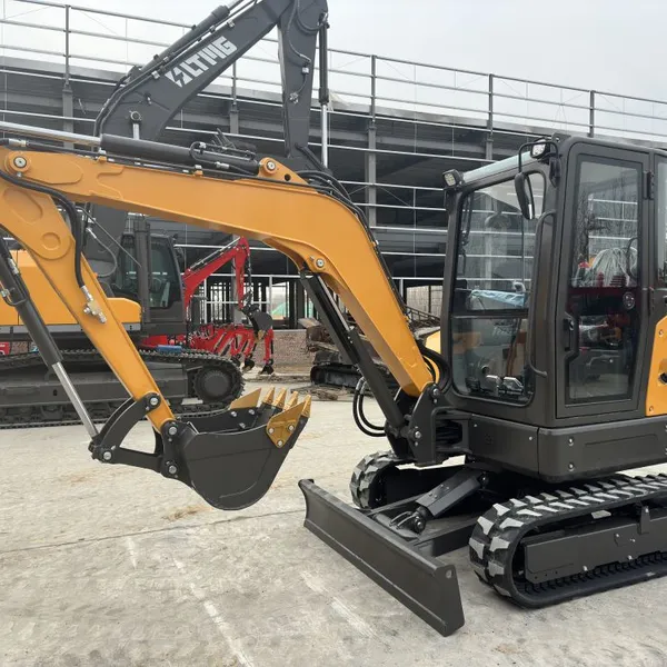 Multi-Functional Backhoe Hydraulic Mini Excavator for Broken Soil With Ripper Tooth / Ripper Hookripper photo-2
