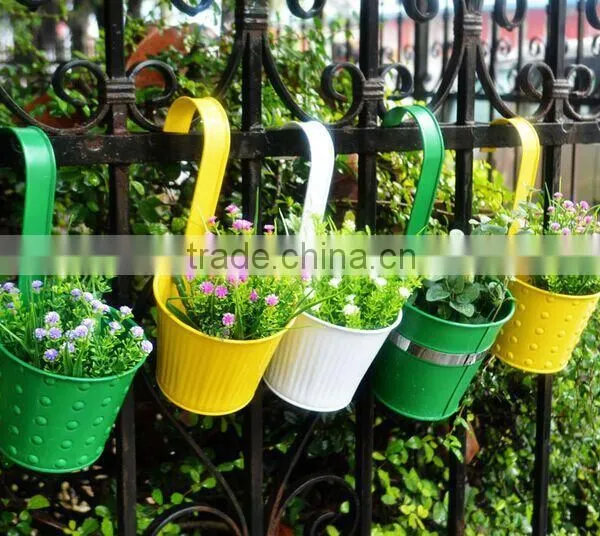 Garden Decoration Supplies Iron Planter Pots Wall Hanging Metal Bucket Flower Holder