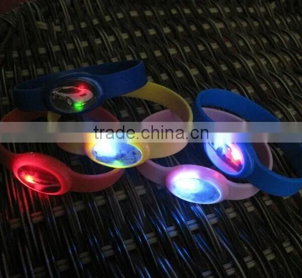 LED Silicon Bracelet Custom,silicon Bracelet From China,top Grade Led Silicone Rubber Wristband photo-4