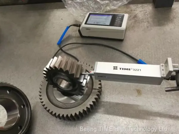 Portable Surface Roughness Tester TIME®3221 photo-2