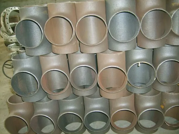Carbon Steel Pipe Fitting, OEM Orders Customize Various Pipe Joints in China photo-2