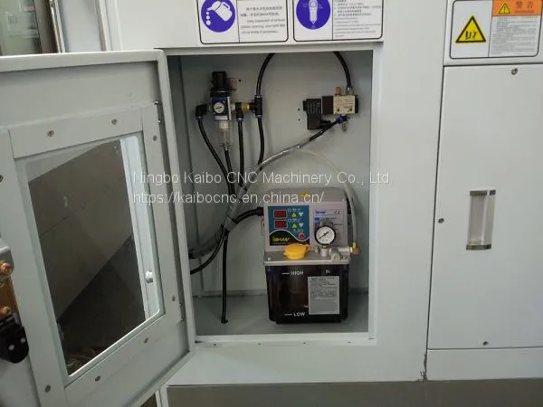 China High Precise and Milling Machine Making a Bottle Mold photo-3