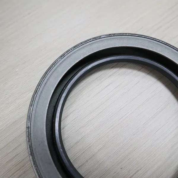 Sany Excavator Parts Engine Fan Drive Oil Seal Lip Type 5P-5299 5P5299 photo-3