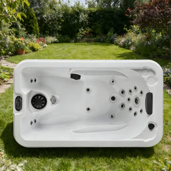 AlgeriaAcrylic Rectangular Whirlpool Bath TubHydromassageeffectivelyrelievesmusclefatigue.