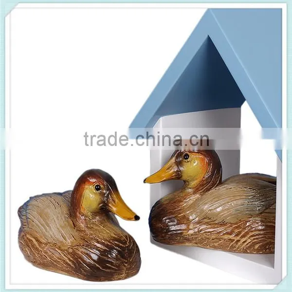 Handmade Resin Duck Figurine for Home Decoration photo-2