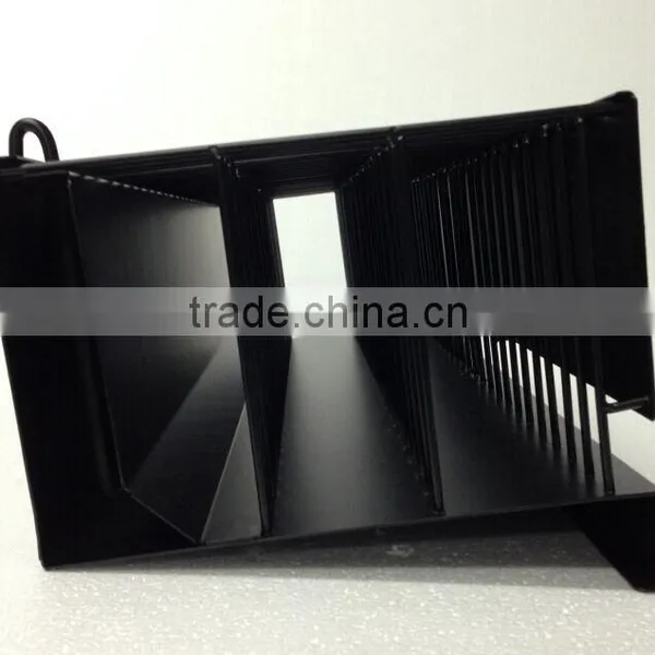 Popular Wall Spray Metal Display Stand photo-3