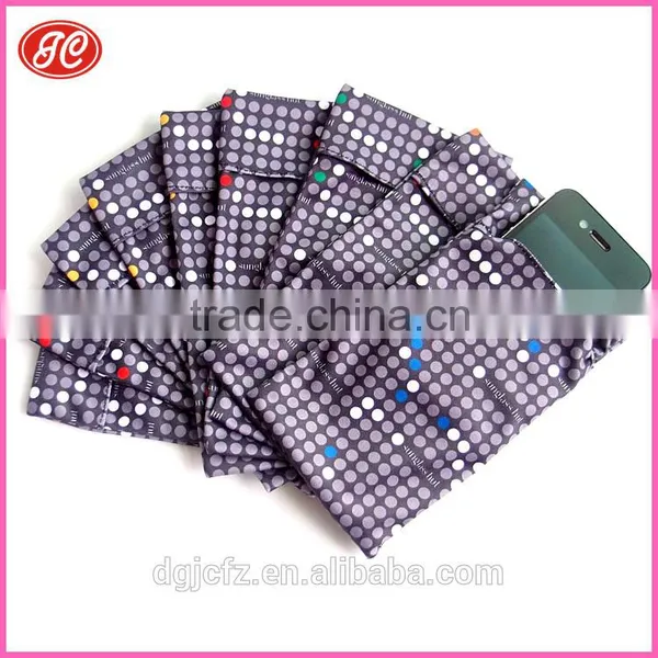 Wholesale Promotional Products China Microfiber Eyeglasses Pouch photo-5