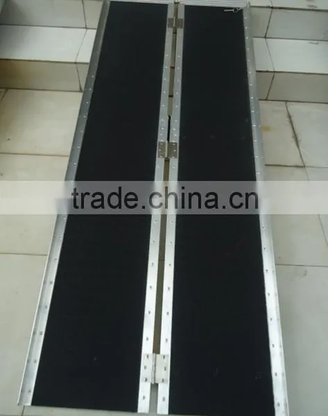Folding Portable Suitcase Mobile Loading Ramp Pet Ramp Aluminum Wheelchair Threshold Ramp