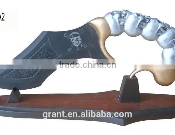 47.5" Overall, Roman Sword, Cast Aluminum Handle, With Wooden Plaque photo-3