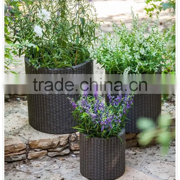 3-piece Indoor/Outdoor Resin Rattan Round Planter photo-6