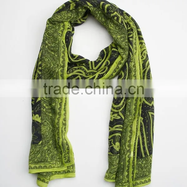 2016 Fashionable Lady Pashmina Scarf Print Polyester Scarves Wholesale photo-6