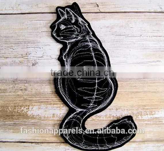 Custom High Quality Embroidered Cat Demon, Fox Demonpatch for Clothes Embroidery Patch Made in China Choose Size/color photo-2