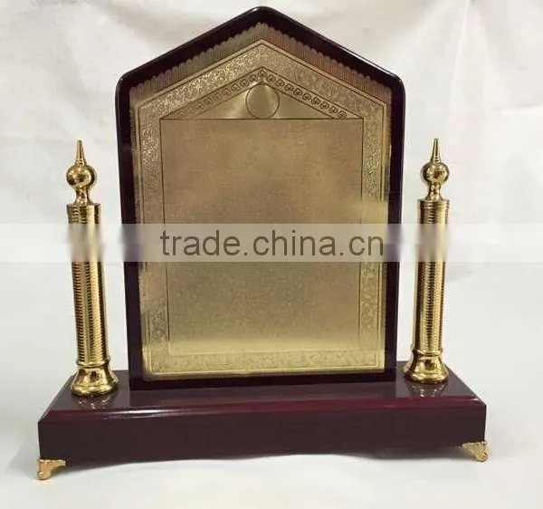 Hot Sale United Arab Emirates National Celebrative GOLDEN Wooden Shields photo-4