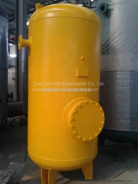 Q345R Material Customized Vertical Gas Storage Tank photo-3