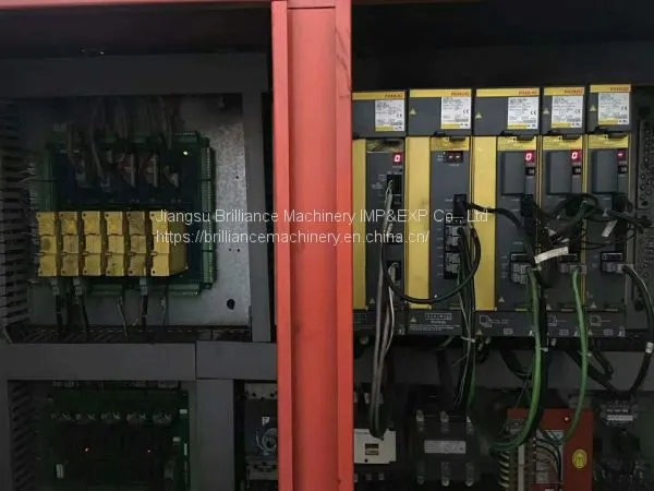 Taiwan Dahlih MCV-1450 Vertical Machining Center photo-5