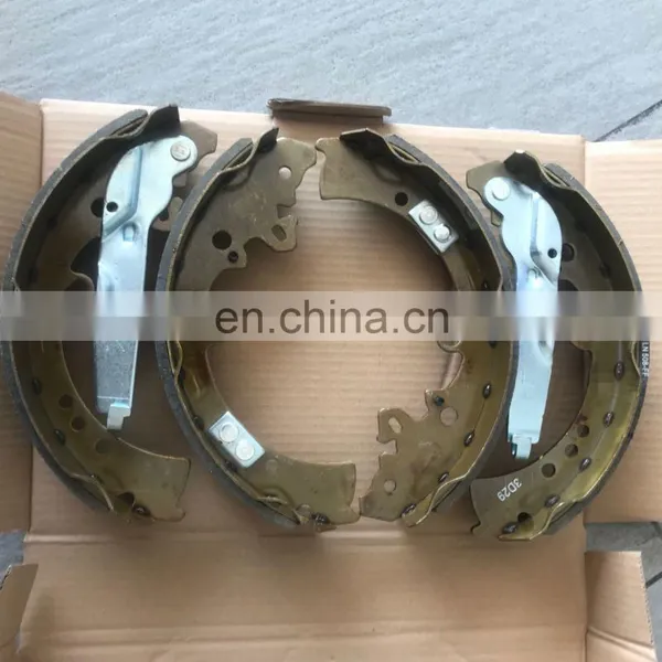 High Quality Automotive Parts Brake Shoe OEM:04495-0K010 FOR Hilux VIGO TGN41 2004-2016 INNOVA/KIJANG photo-5