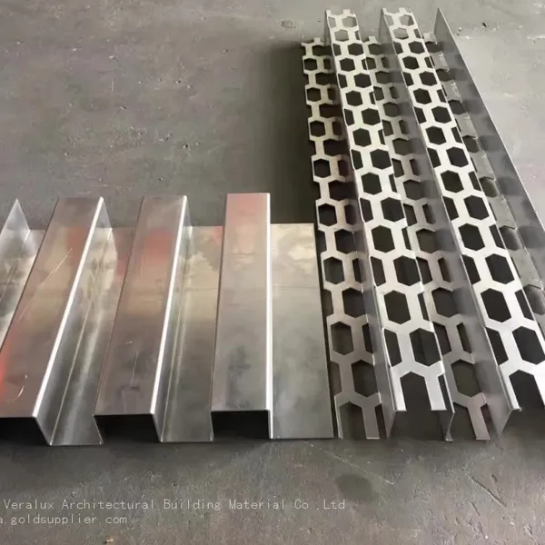 Various Aluminum Decorative Panels, Suitable for Indoor and Outdoor Decoration, Facade Curtain Walls