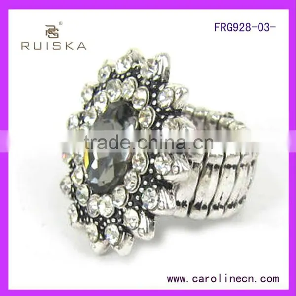 Antique Silver Flower Shape Beautiful Crystal Elastic Ring photo-2