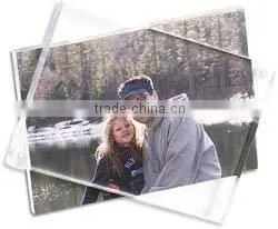 Wholesale Magnetic Photo Frame Made of Eco-friendly Material Acrylic photo-2