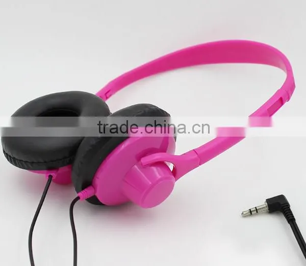 Lightweight Hot Sale Low Price Smartphone Rotate Headphone photo-3
