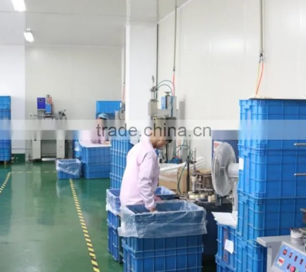 The New Factory of Making Acrylic Cosmetic Packaging More Professional and More Quality Assurance photo-4