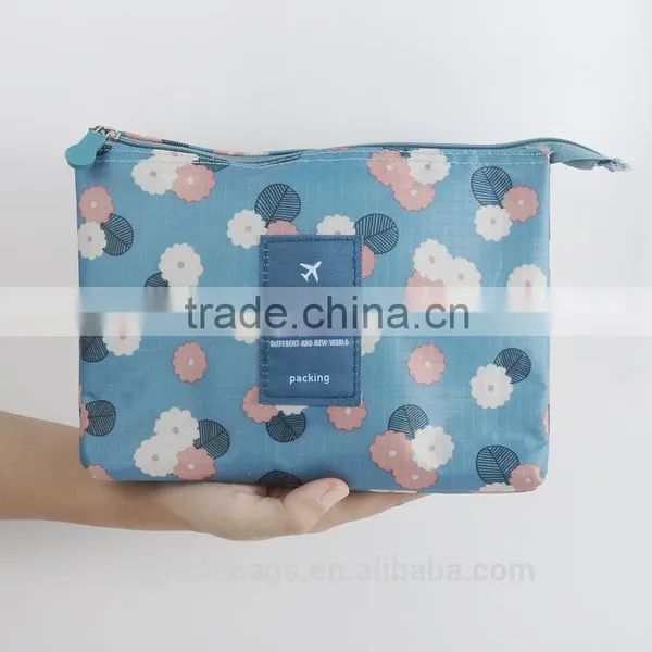 Fashion Style Travel Canvas Cosmetic Bag photo-2