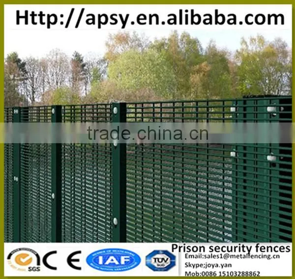 Wholesale Prison Mesh Anti Climb Grille Fence High Risk Site Guard Against Theft Boundary Fencing 358 High Security Fences photo-3