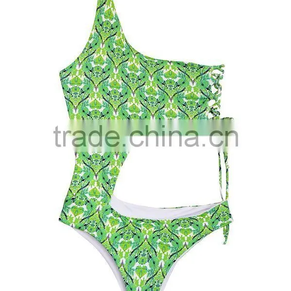 Ladies Fashion Big Cut Out One-piece Swimwear photo-4