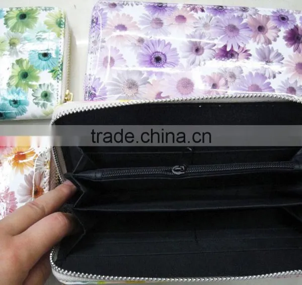 2016 Hot Pvc Leather Latest Wallet With Floral Printing photo-4
