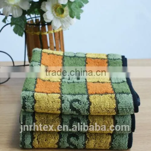 Custom Woven Dobbi Jacquard Terry Hotel Towel photo-4