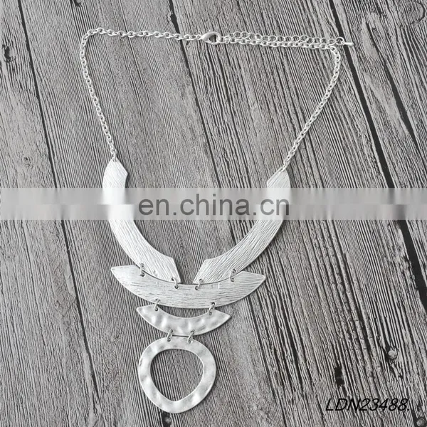 Silver Hammered Circle Necklace photo-2