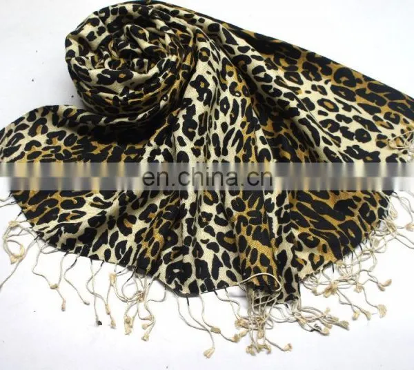 Silk Pashmina Wool Shawls, Hand Printed With Fringes photo-3