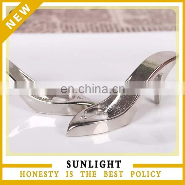 Wholesale High Heel Shoe Bottle Openers Unique Wedding Souvenirs photo-2