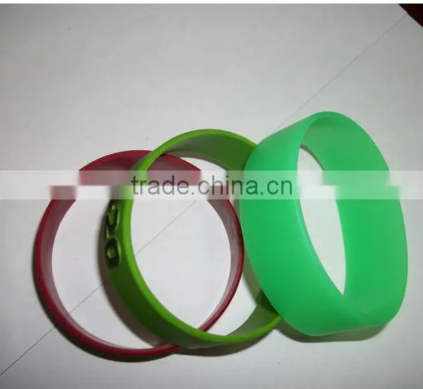 Huizhou City Factory Silicon Bracelets, Promotional Silicon Wristbands,magnetic Bracelet for Unisex photo-2