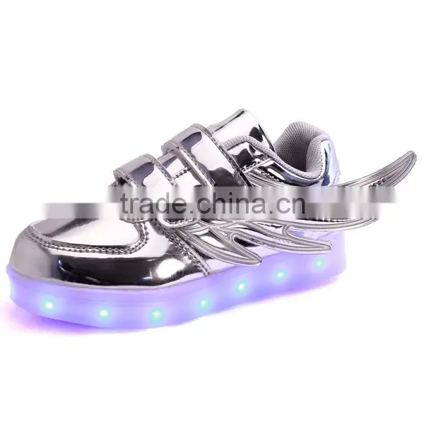 New Products LED Flashing Woman s Shoes photo-4