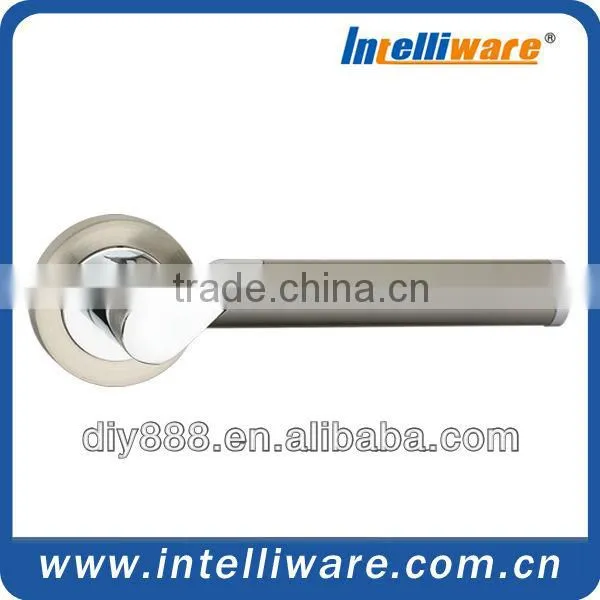 Zamak Door Handle on Rose Wholesale --Art. 2K368
