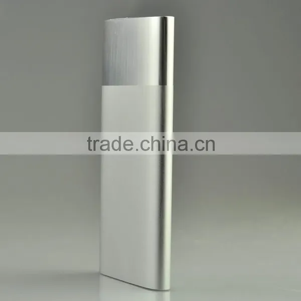 Best Quality Li-po Battery Portable Mobile Power Bank photo-5