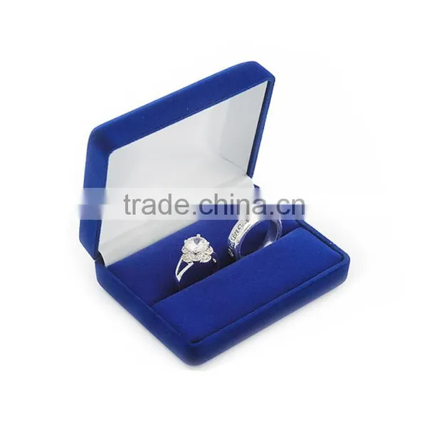 Best Selling High Quality Engagement Custom Velvet Style Ring Box photo-3
