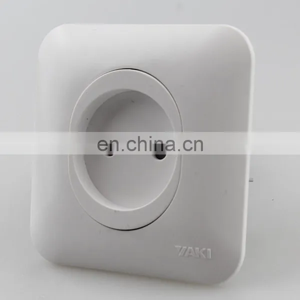 Yaki Hot Selling Fashion Classic Ellipse White Senior French Standard Socket Electric Items Wall Socket Light Switch photo-2