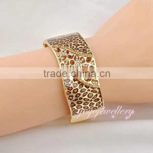 Stament Leopard Golden Crystal Enamel Bangle for Women photo-6