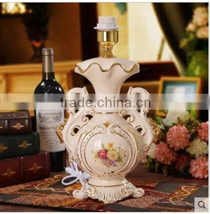 Luxury Gold Outline Flower European Table Lamp for Home Lighting photo-2