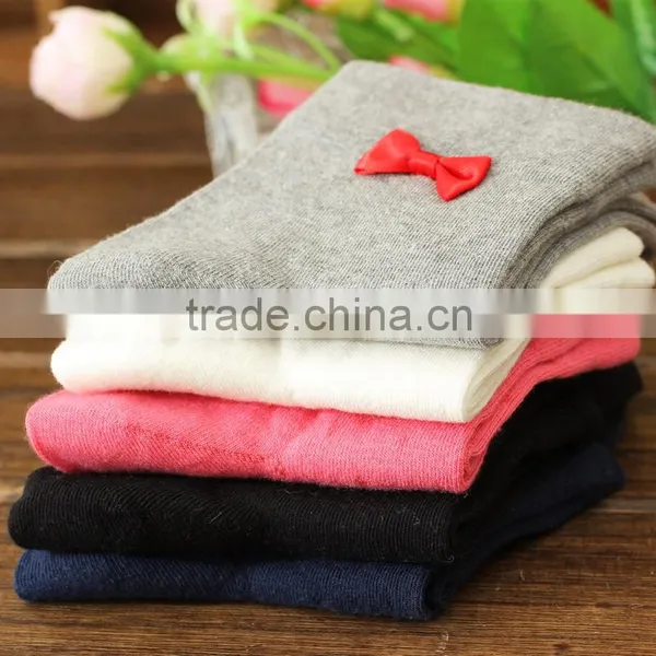 Super Soft and Good Touch Feeling Spandex Covered Polyester Knitted Yarn for Top Socks photo-2