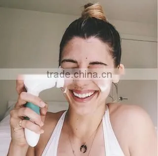 2016 Hot Selling Deep Pore Cleansing Silicone Electric Massage Facial Brush photo-6