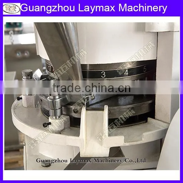 Heavey Duty Rotary Tablet Press Machine photo-4