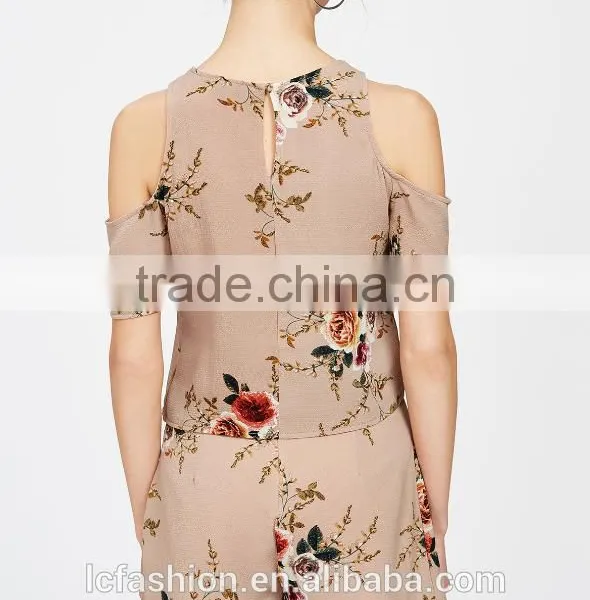 Two Piece Set Women Clothing Floral Print Cold Shoulder Crop Split Top With Shorts photo-3