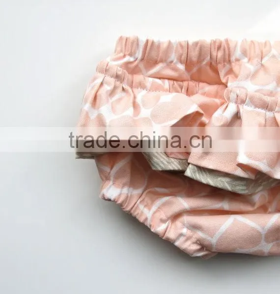 Pastel Baby Girls Ruffle Bloomers Baby Bloomer Print Heart Fluffy Baby Bloomer Wholesale photo-3