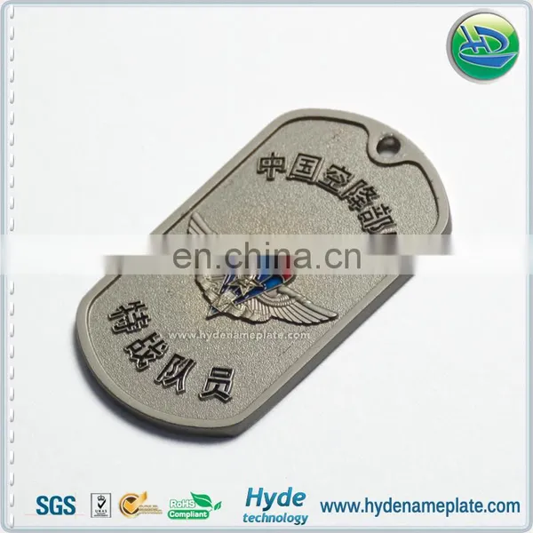Fashion Style High Quality Zinc Alloy Gold Color Custom Metal Labels photo-3