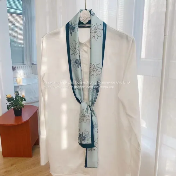 Square Scarf Silk Scarf Little Flower Grid Patterns Scave High Quality photo-2