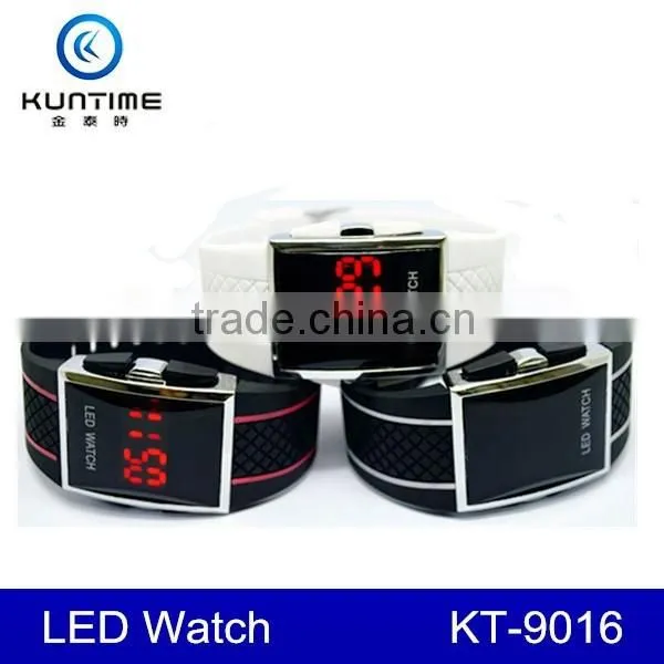 2014 Promotional Popular Fashion Rubber Men's LED Watches for Students photo-3