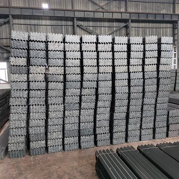 Hot-Dip Galvanized Equal Angle Steel; S235JR Grade – 40×40 – 120×120 mm – Zinc 275 G/m² – Factory Direct photo-2